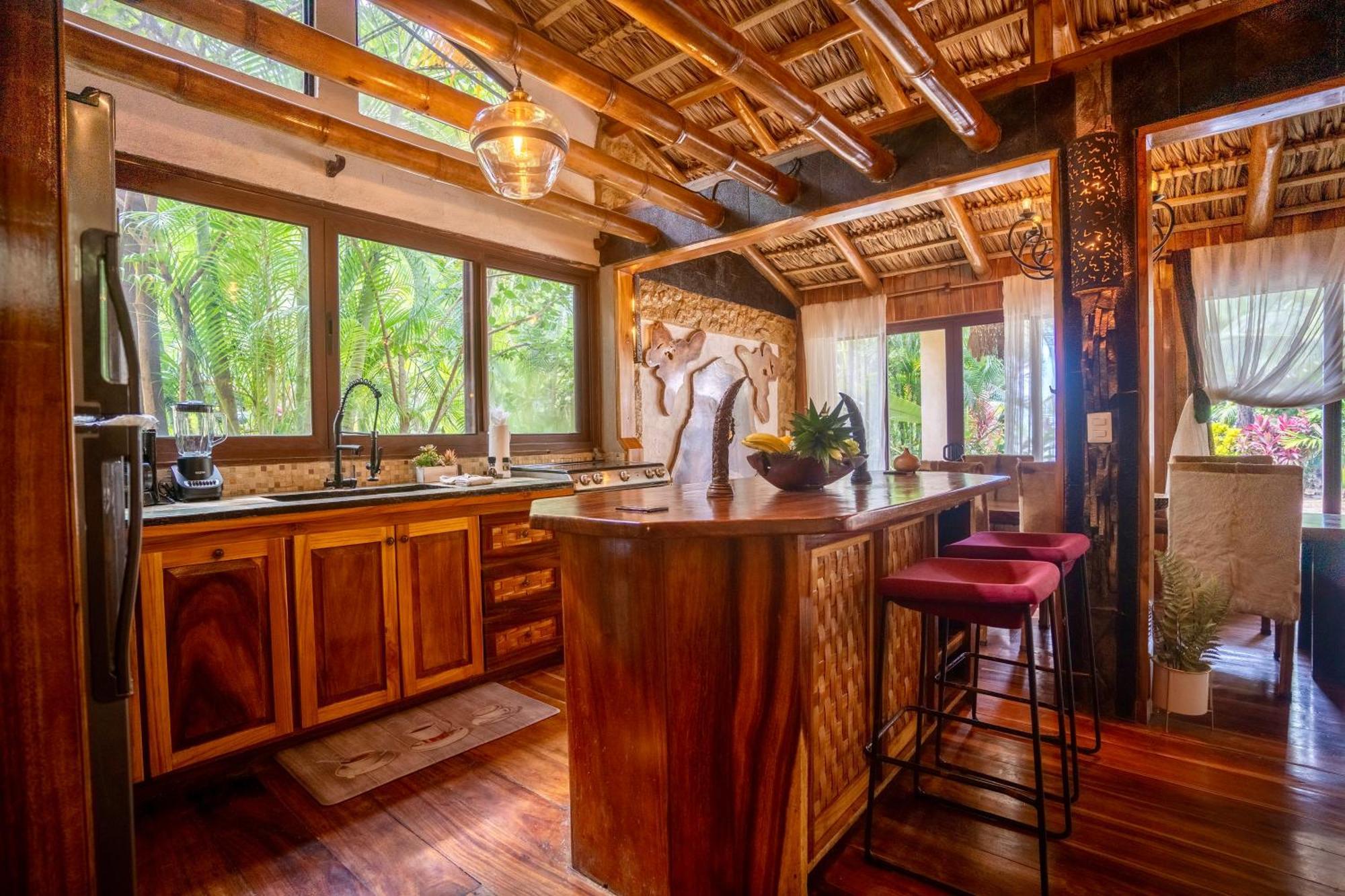 Ocho Artisan Bungalows (Adults Only) Tamarindo Exteriér fotografie