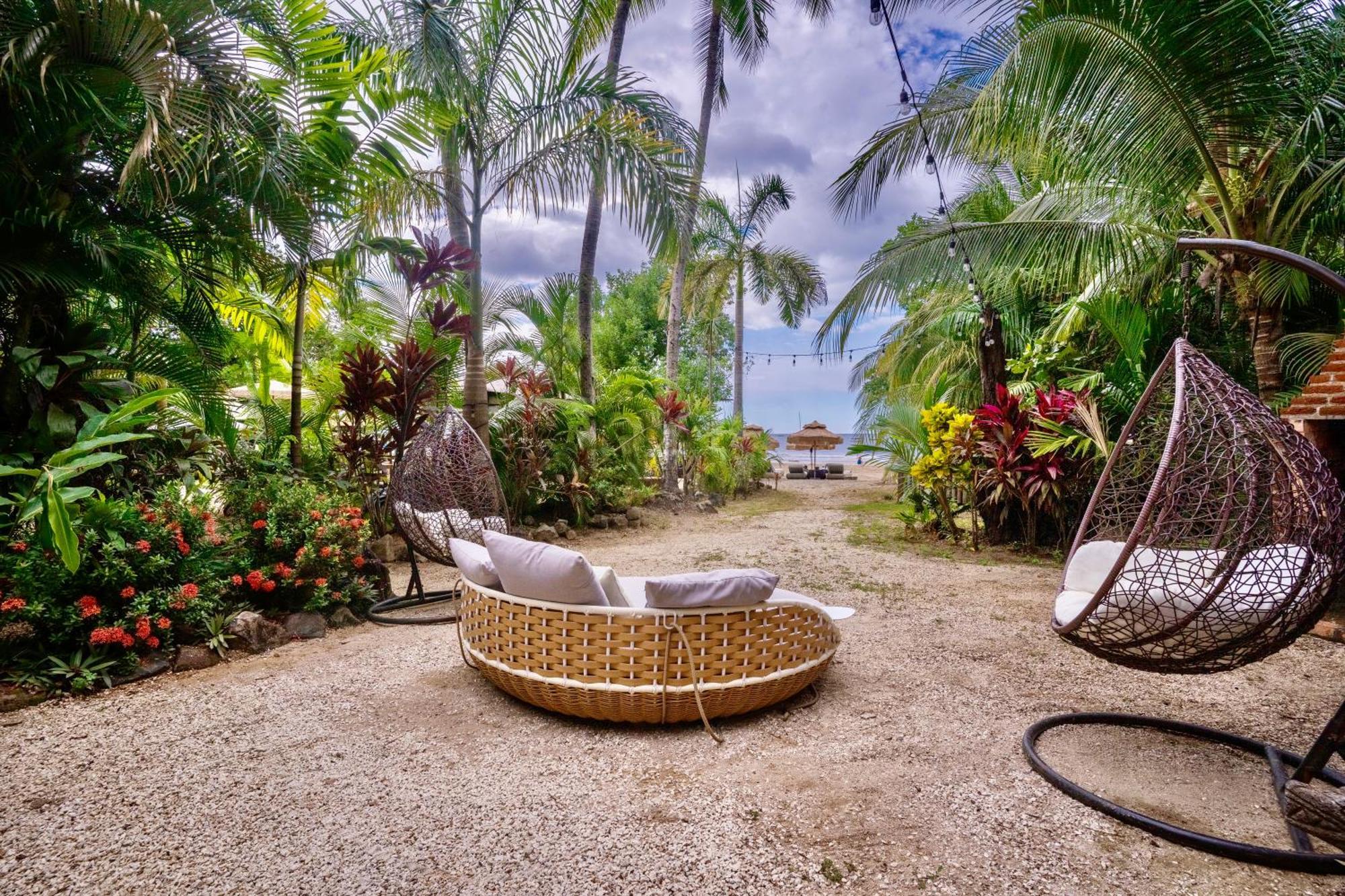 Ocho Artisan Bungalows (Adults Only) Tamarindo Exteriér fotografie