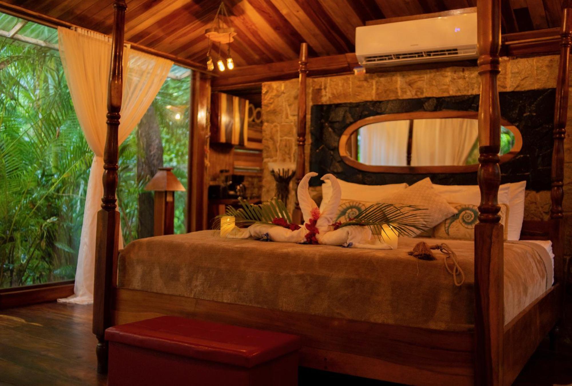Ocho Artisan Bungalows (Adults Only) Tamarindo Exteriér fotografie