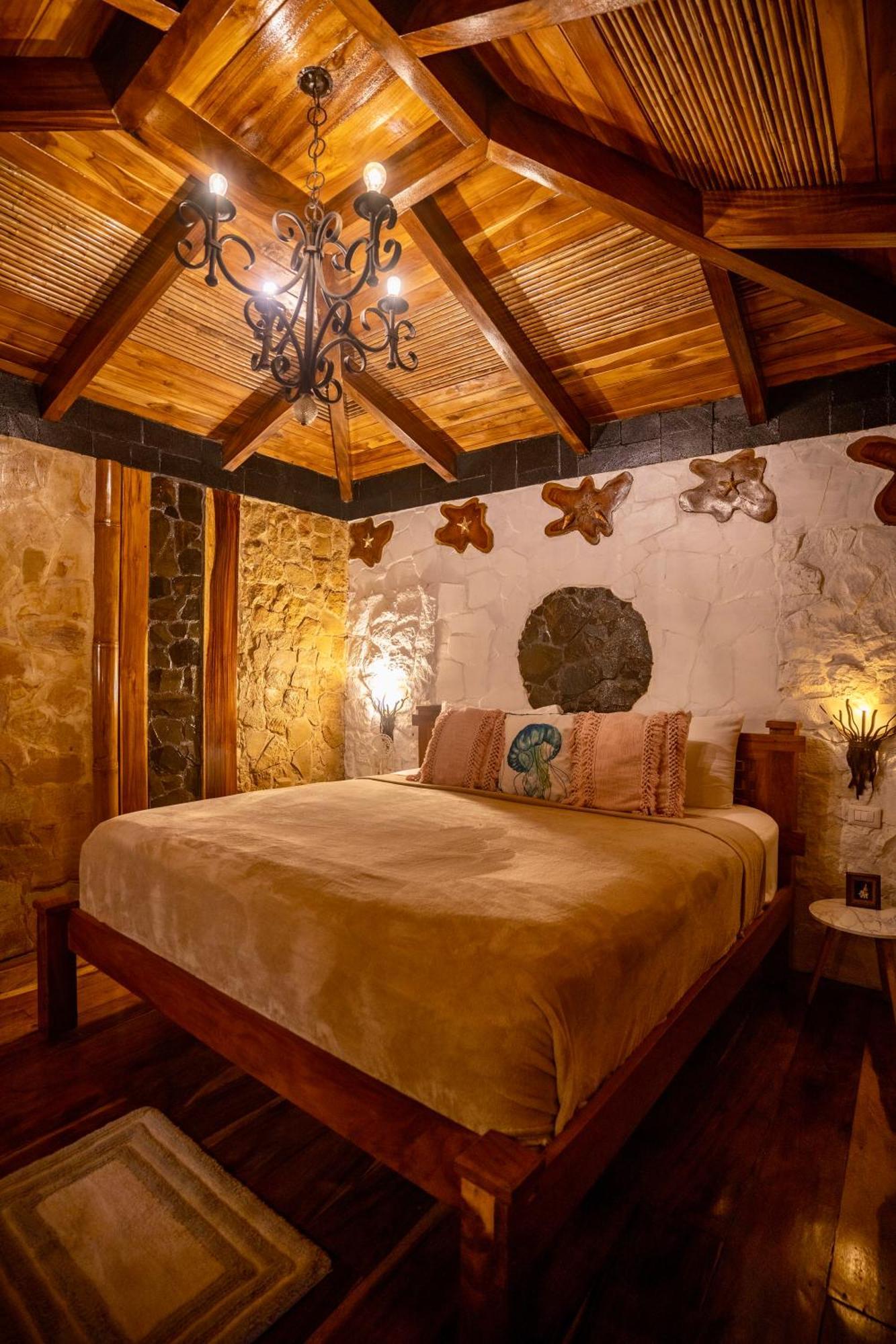 Ocho Artisan Bungalows (Adults Only) Tamarindo Exteriér fotografie