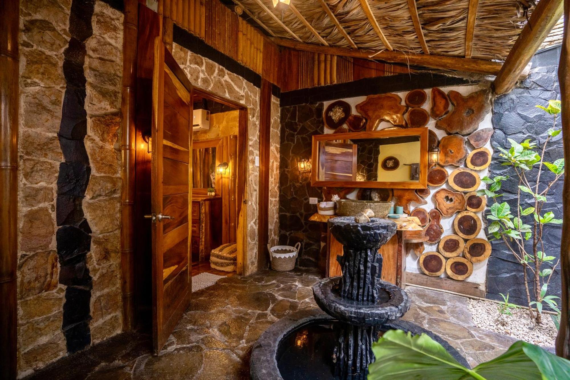 Ocho Artisan Bungalows (Adults Only) Tamarindo Exteriér fotografie